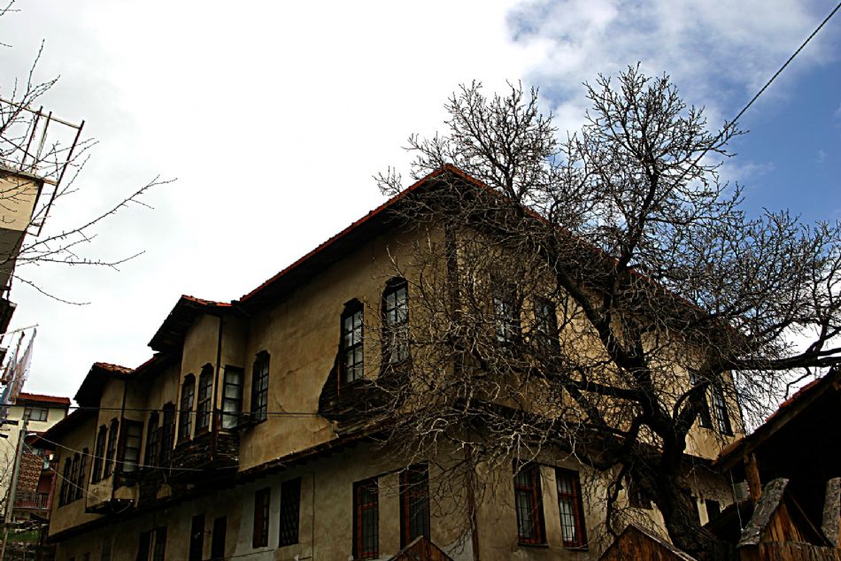 İskilip Evleri — iskilip evleri 527