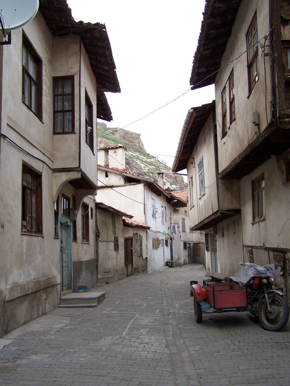 Sizden Gelenler — sizden gelenler 2085