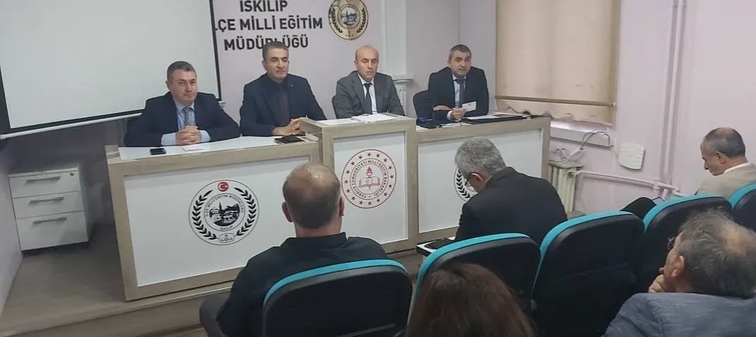 Okul Müdürleriyle Güvenlik ve Ortak Yazılı Sınav Sistemi Toplantısı Gerçekleştirildi — fotoğraf 2