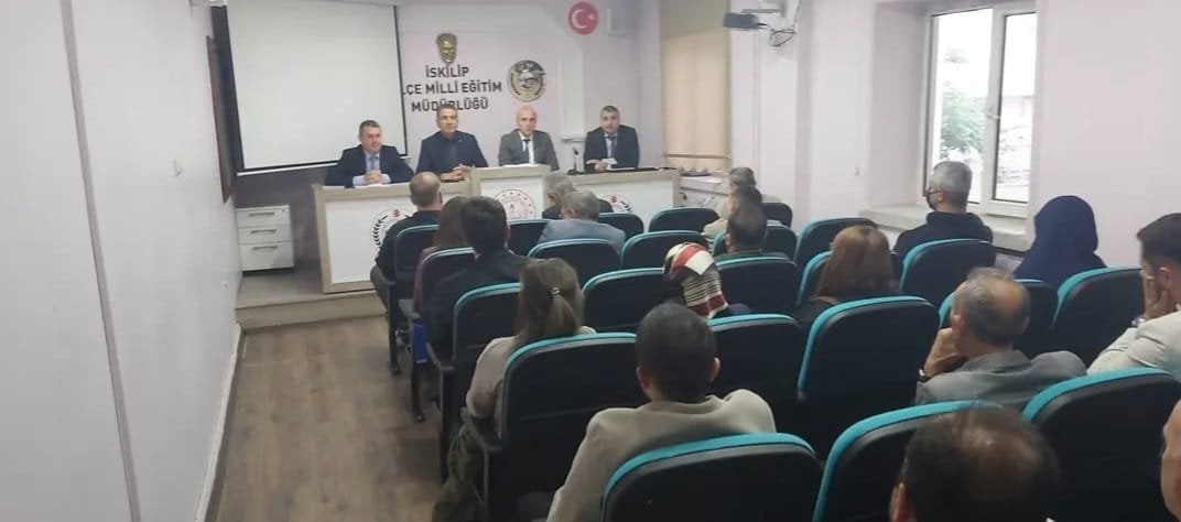 Okul Müdürleriyle Güvenlik ve Ortak Yazılı Sınav Sistemi Toplantısı Gerçekleştirildi — fotoğraf 4