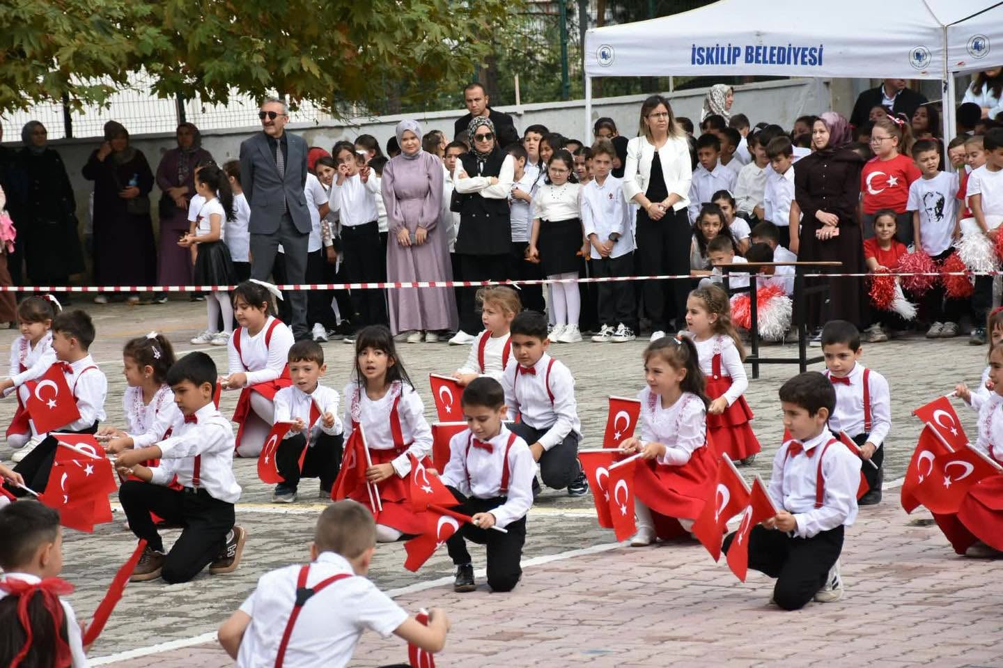 İlköğretim Haftası Misak-ı Millî İlkokulu'nda kutlandı — fotoğraf 3