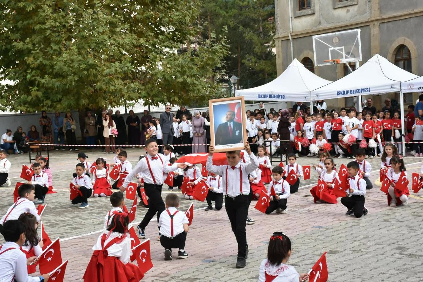İlköğretim Haftası Misak-ı Millî İlkokulu'nda kutlandı — fotoğraf 5