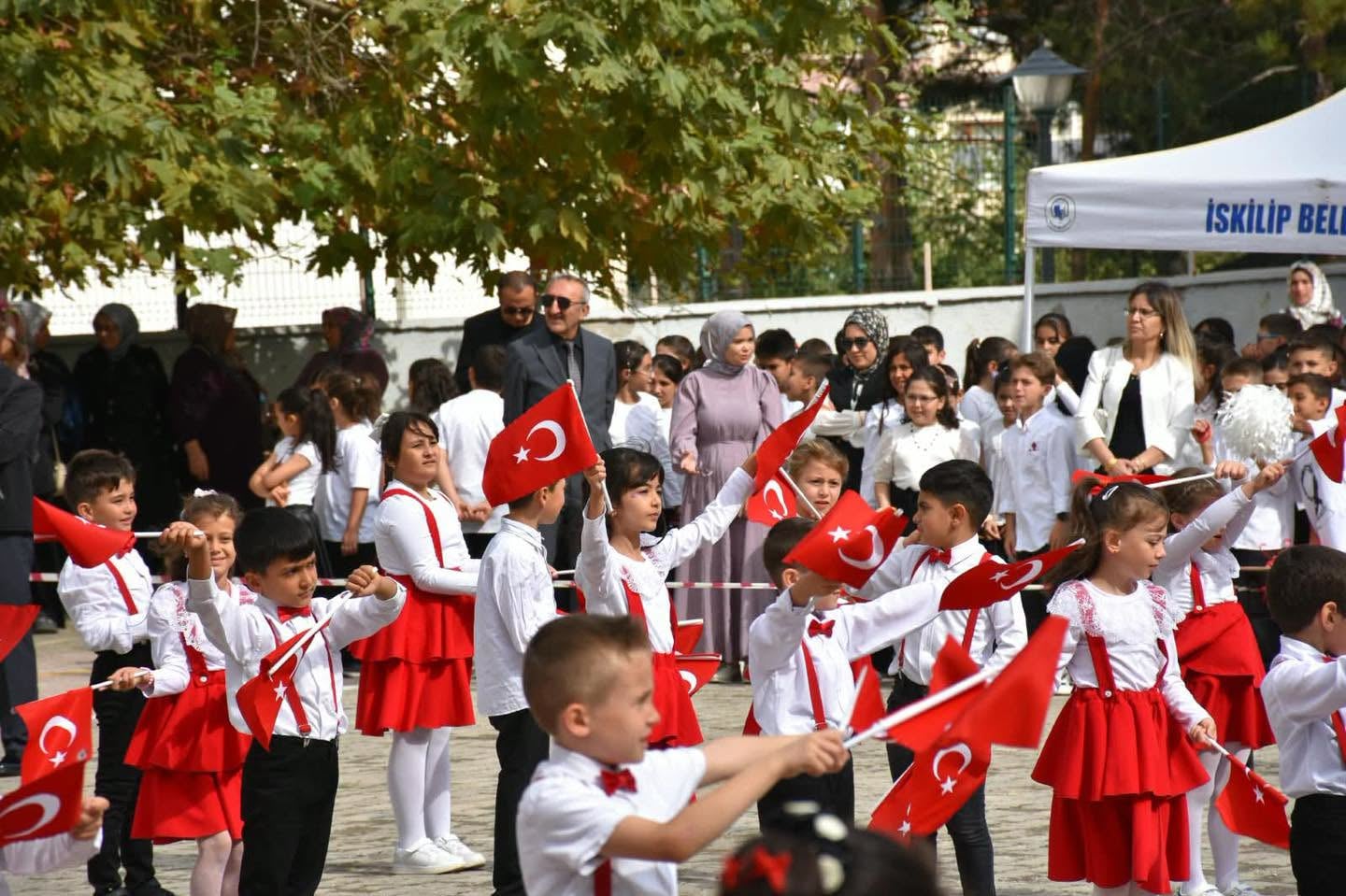İlköğretim Haftası Misak-ı Millî İlkokulu'nda kutlandı — fotoğraf 8