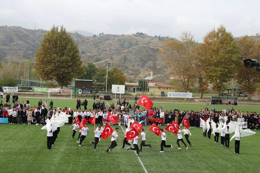 Cumhuriyetimizin 103. Yılında 29 Ekim Cumhuriyet Bayramı İskilip'te Coşkuyla Kutlandı — fotoğraf 11