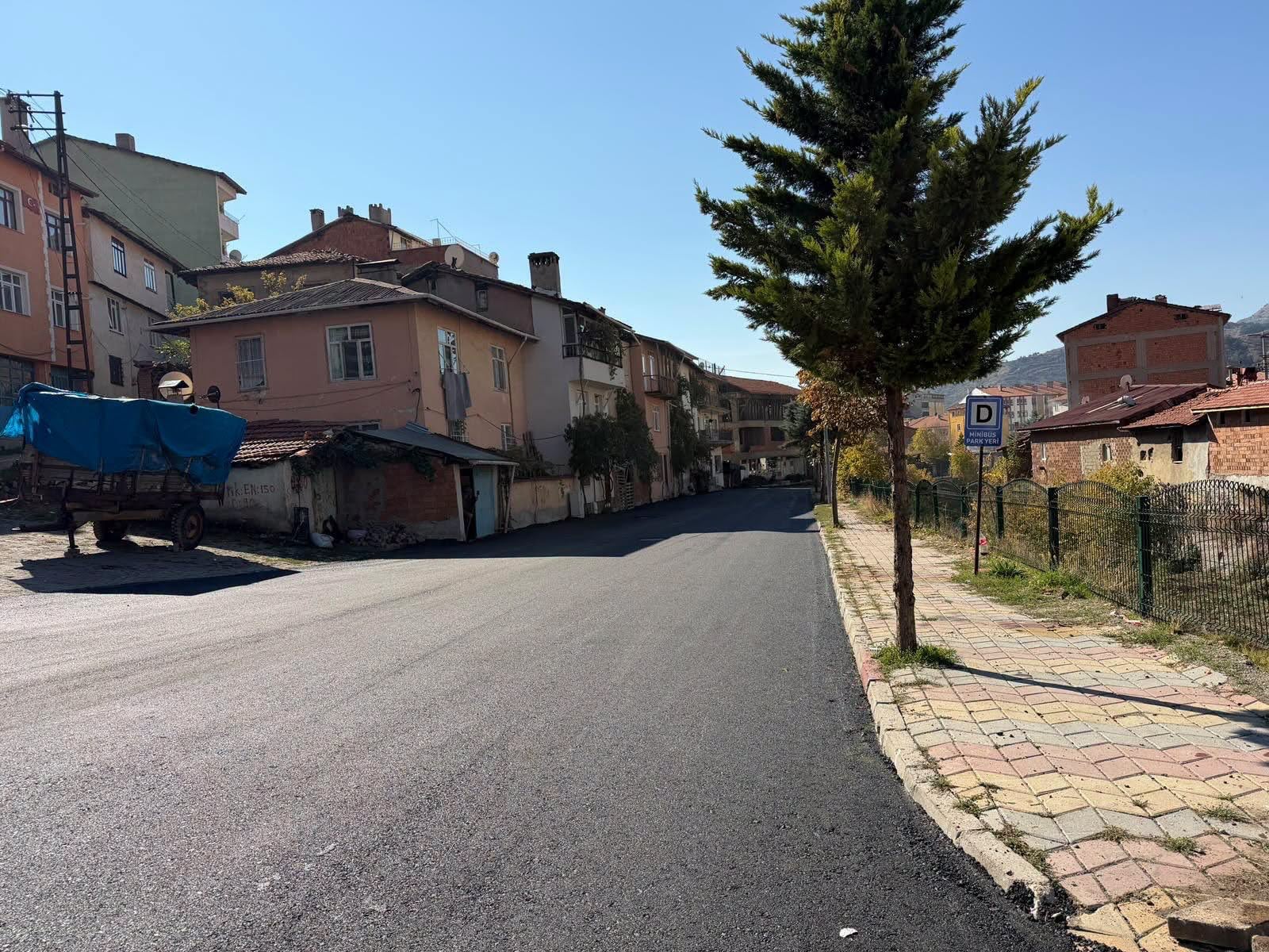 İskilip'te yollar yenilendi: yaklaşık 2 bin ton sıcak asfalt serildi — fotoğraf 12