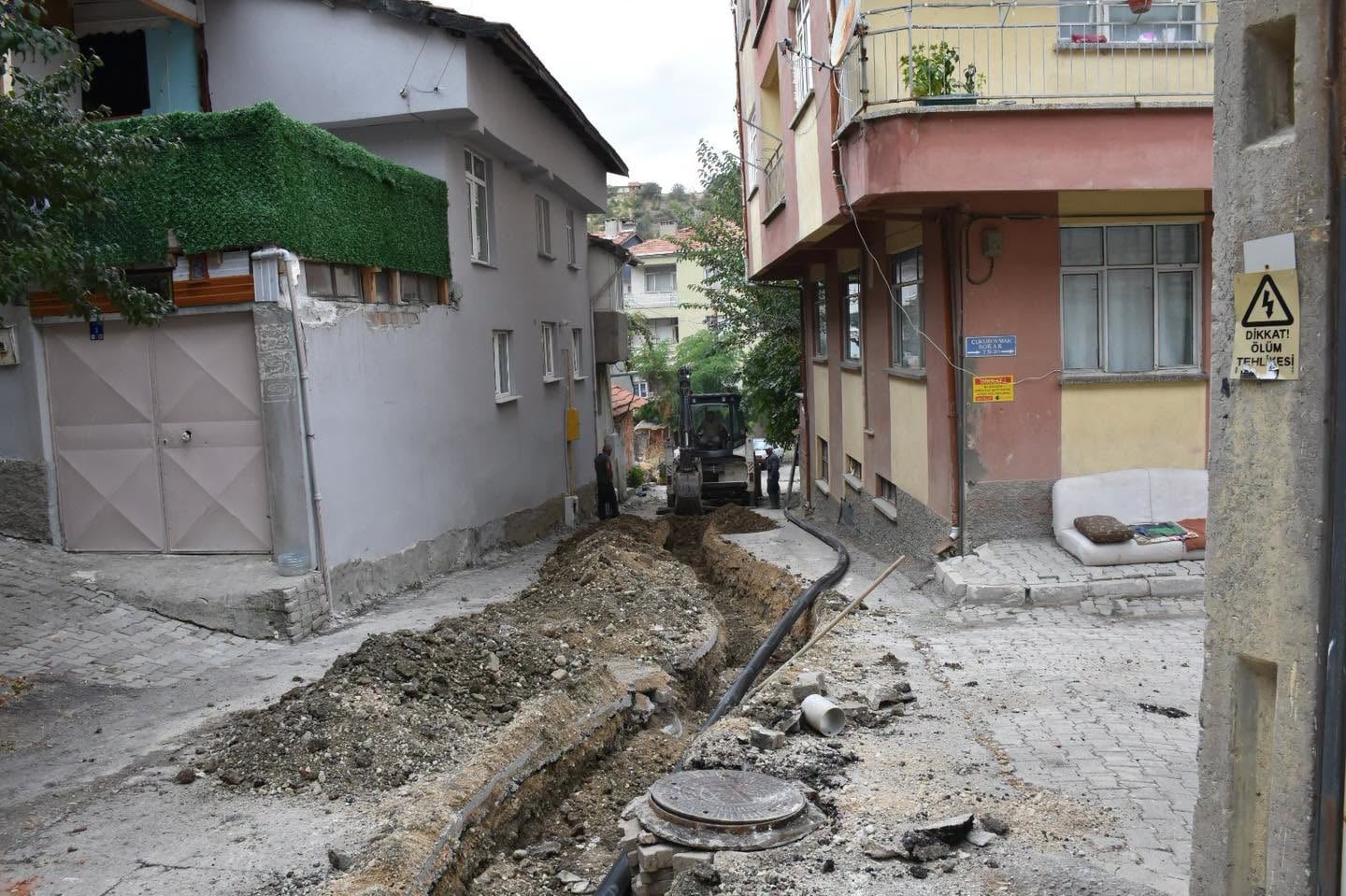 Ulaştepe'de iki sokağın içme suyu hattı yenilendi — fotoğraf 2